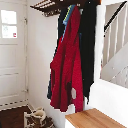 Gemuetliche Am Felsenwanderweg Apartamento *