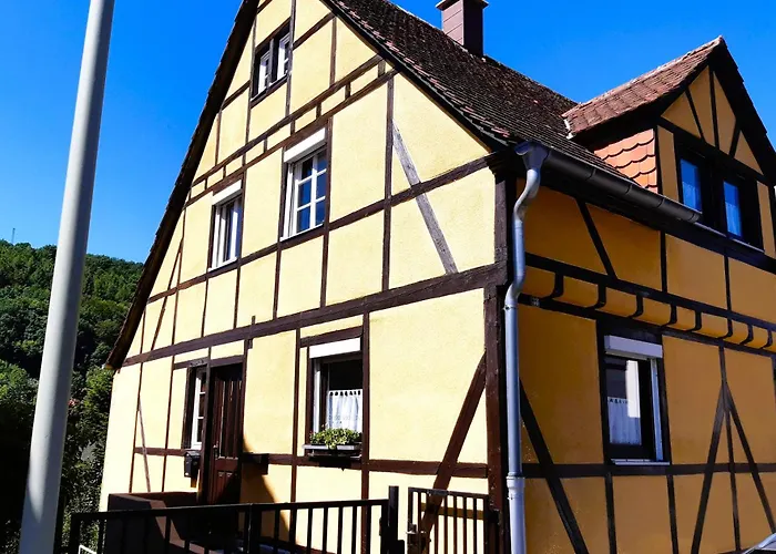 Апартаменты Gemuetliche Am Felsenwanderweg Rodalben